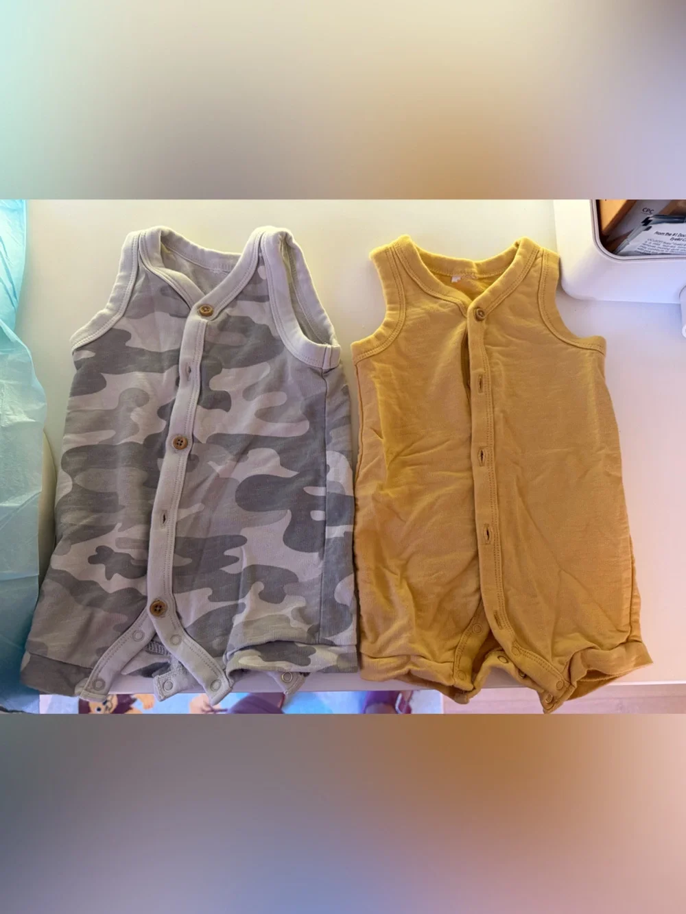 Never worn Gerber Kids Sleeveless Romper Set in Gray Camo & Mustard 0-3